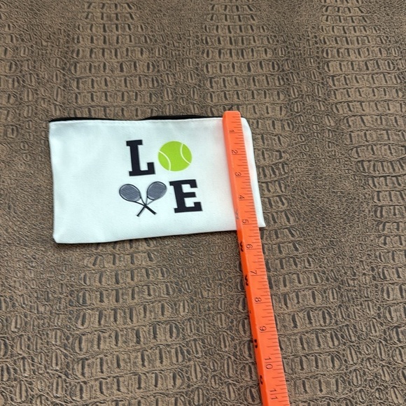 Tennis Love canvas zip Pouch - Picture 3 of 4